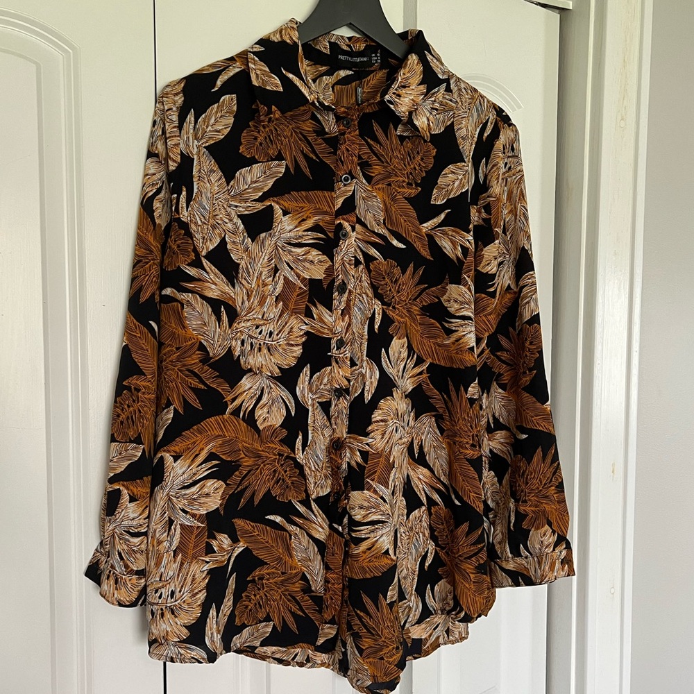 Tropical blouse for vacation